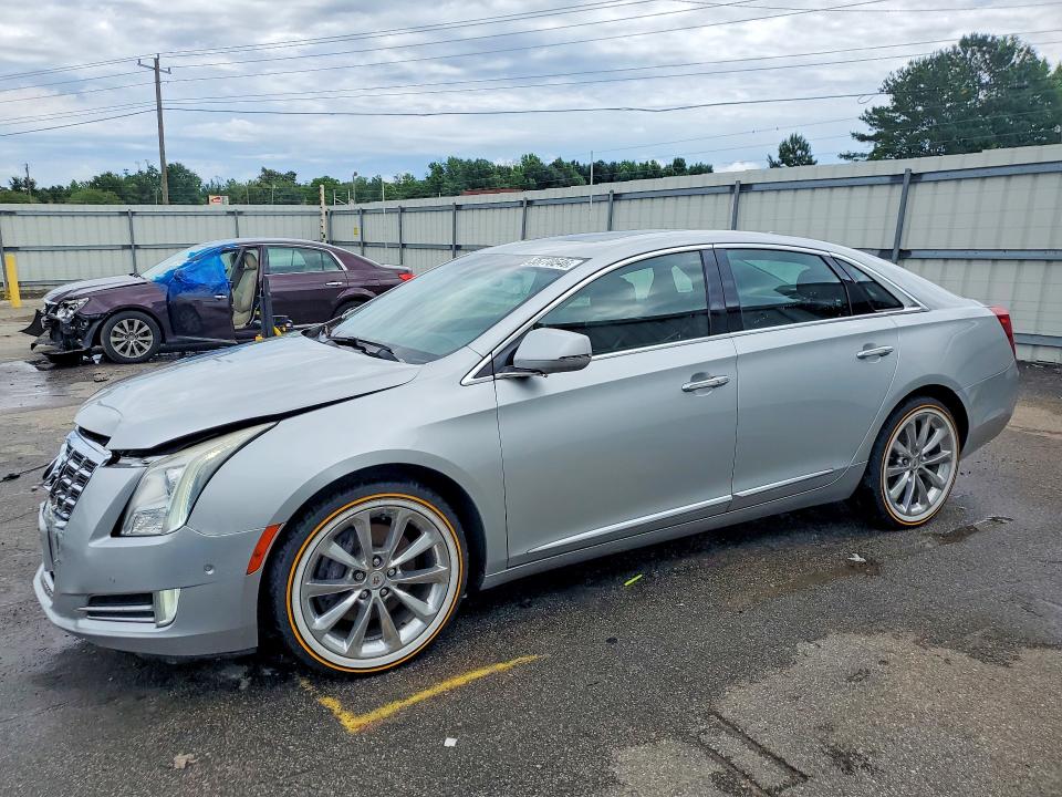 55770546 :رقم المزاد ، 2G61M5S31E9260257 vin ، 2014 Cadillac Xts مزاد بيع