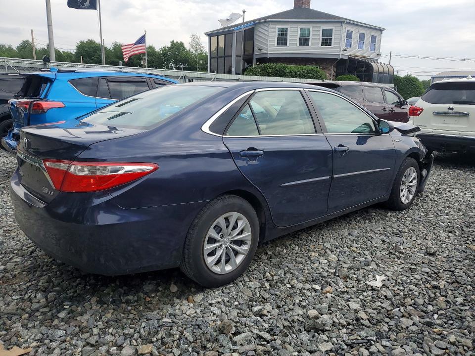 2015 Toyota Camry Hybrid მანქანა იყიდება აუქციონზე, vin: 4T1BD1FK0FU162560, აუქციონის ნომერი: 57462856