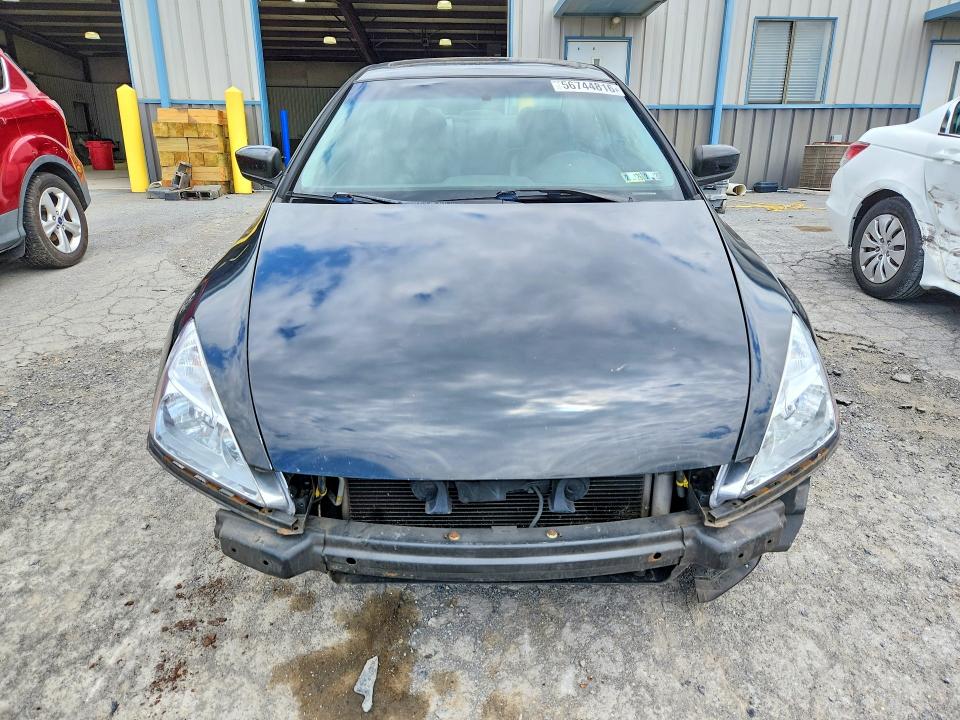 56744816 :رقم المزاد ، 1HGCM72685A005896 vin ، 2005 Honda Accord مزاد بيع