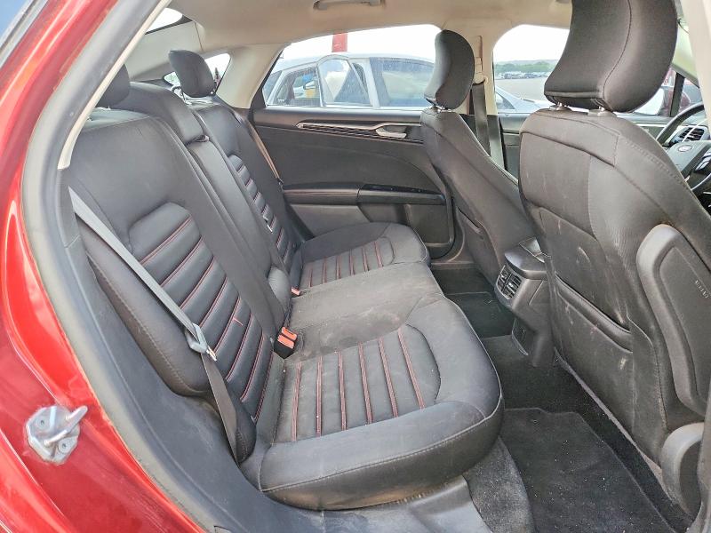56760296 :رقم المزاد ، 3FA6P0T95FR213847 vin ، 2015 Ford Fusion مزاد بيع