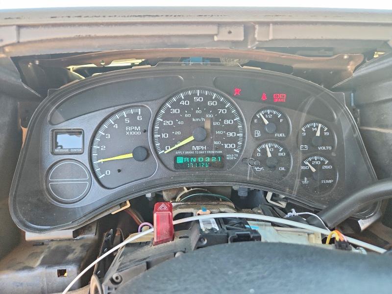 2002 Gmc Yukon Xl მანქანა იყიდება აუქციონზე, vin: 3GKFK16Z32G359071, აუქციონის ნომერი: 57954516