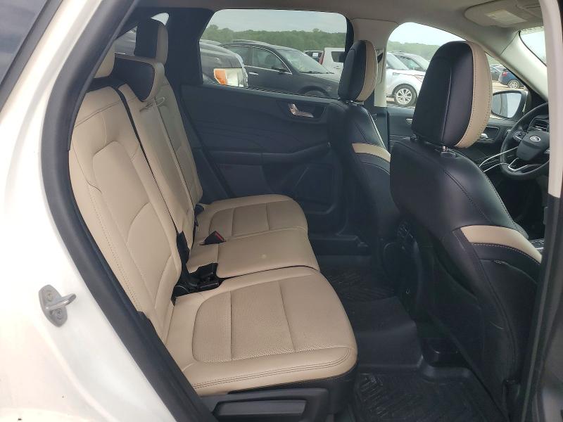 55771036 :رقم المزاد ، 1FMCU9J93MUA70668 vin ، 2021 Ford Escape مزاد بيع