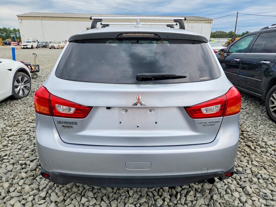 57819716 :رقم المزاد ، JA4AR3AU5HZ067126 vin ، 2017 Mitsubishi Outlander Sport مزاد بيع
