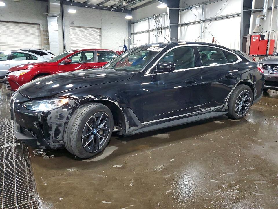 56642996 :رقم المزاد ، WBY83FB06RFT00273 vin ، 2024 Bmw I4 مزاد بيع