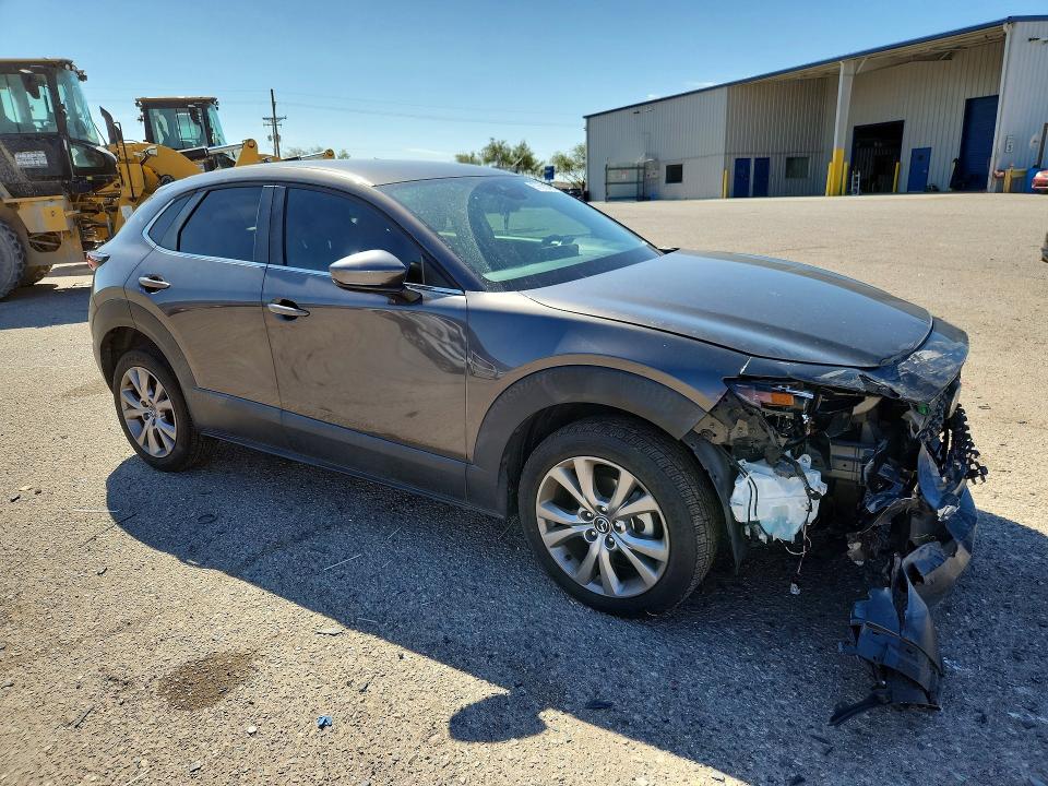 57693786 :رقم المزاد ، 3MVDMABL0MM210537 vin ، 2021 Mazda Cx-30 مزاد بيع