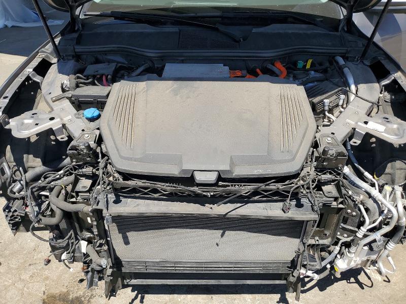 56361026 :رقم المزاد ، WA1LAAGE4KB005916 vin ، 2019 Audi E-tron مزاد بيع