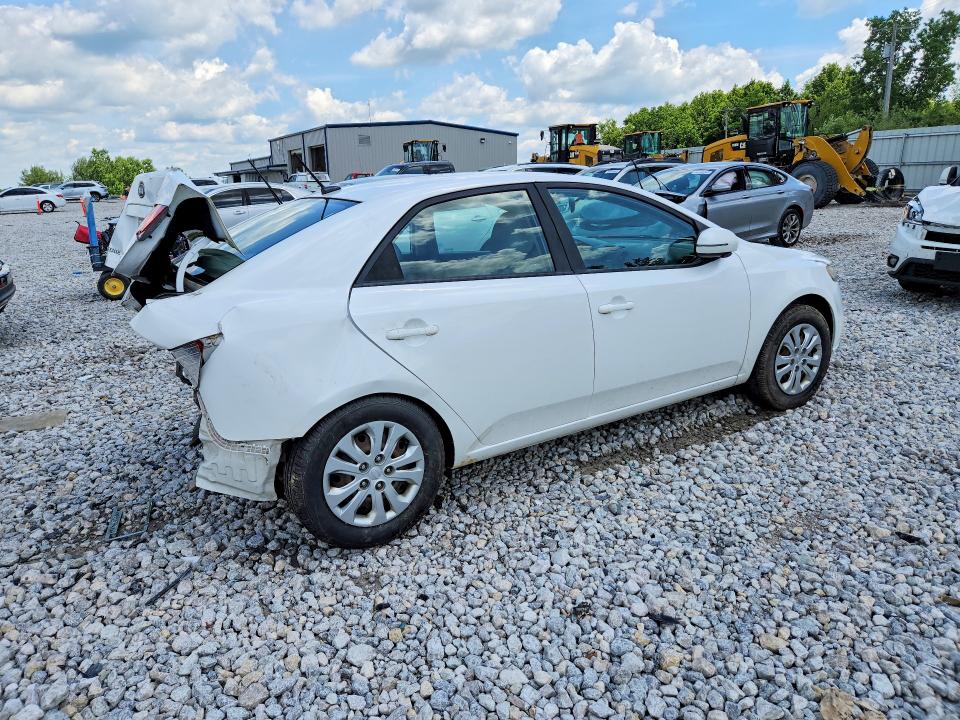2011 Kia Forte მანქანა იყიდება აუქციონზე, vin: KNAFU4A29B5394090, აუქციონის ნომერი: 58126586