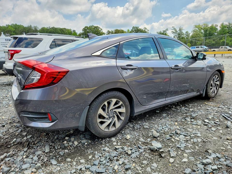 Aukcja sprzedaży 2018 Honda Civic, vin: 2HGFC2F7XJH523381, numer aukcji: 58505516