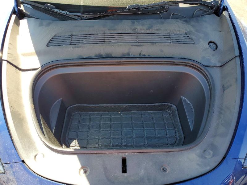 2024 Tesla Model Y მანქანა იყიდება აუქციონზე, vin: 7SAYGAEE7RF184296, აუქციონის ნომერი: 57899456