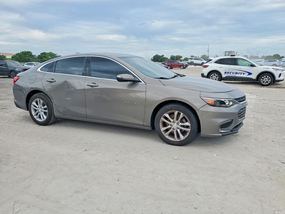 56667346 :رقم المزاد ، 1G1ZD5ST1JF155812 vin ، 2018 Chevrolet Malibu مزاد بيع