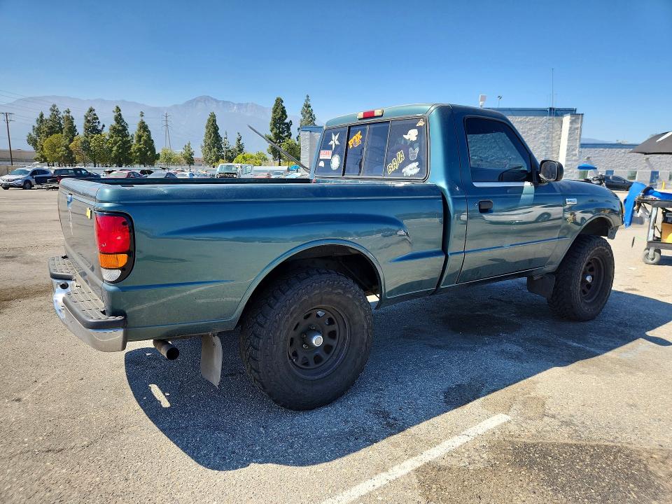 58800276 :رقم المزاد ، 4F4YR12C8YTM22265 vin ، 2000 Mazda B2500 مزاد بيع