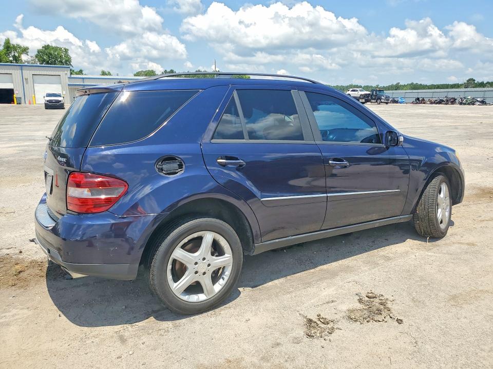 58895026 :رقم المزاد ، 4JGBB86E86A114377 vin ، 2006 Mercedes-benz Ml مزاد بيع