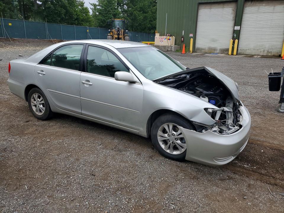 2004 Toyota Camry მანქანა იყიდება აუქციონზე, vin: 4T1BF32K04U068851, აუქციონის ნომერი: 58989966