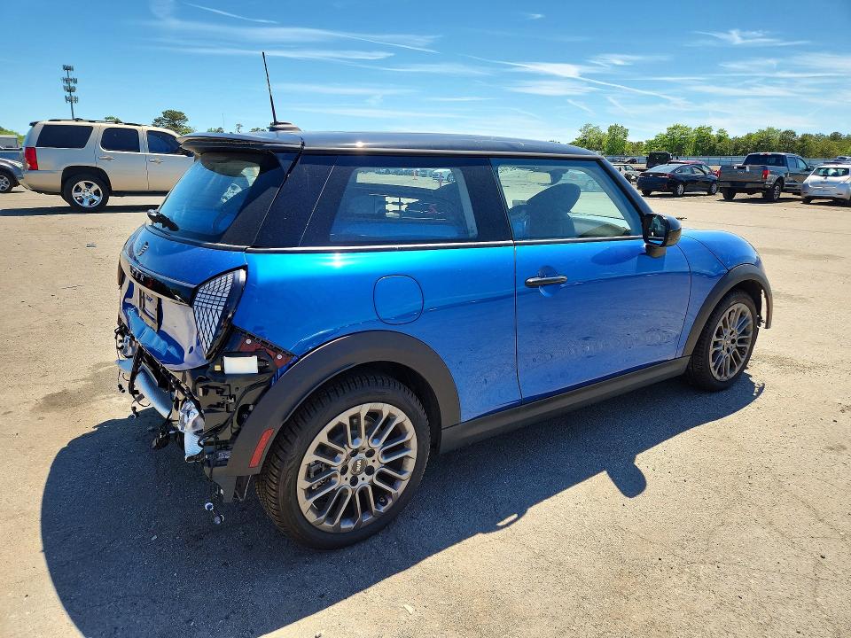 Aukcja sprzedaży 2025 Mini Cooper, vin: WMW23GD01S2W68400, numer aukcji: 56324426