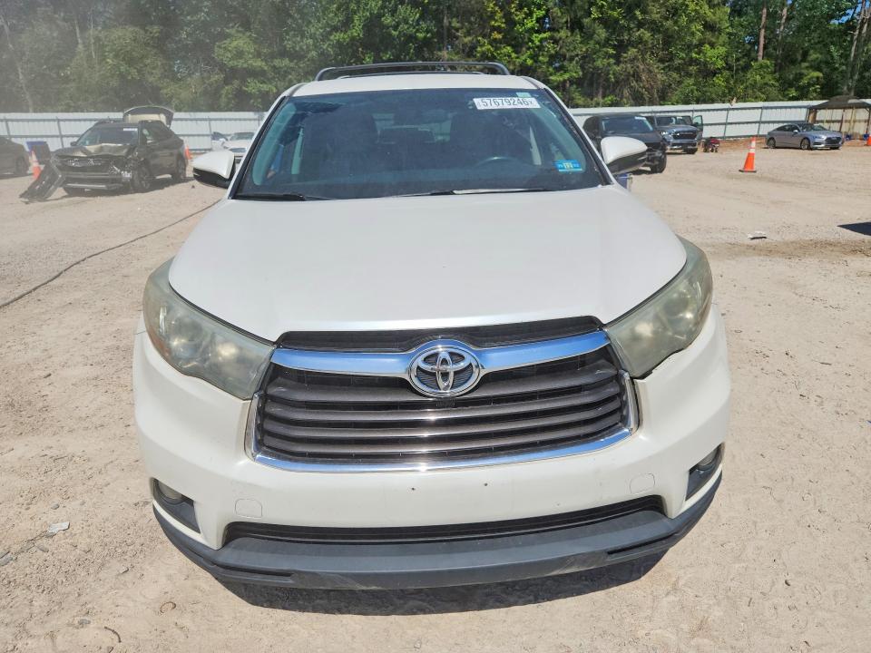 Продажа на аукционе авто 2016 Toyota Highlander, vin: 5TDBKRFH7GS235636, номер лота: 57679246