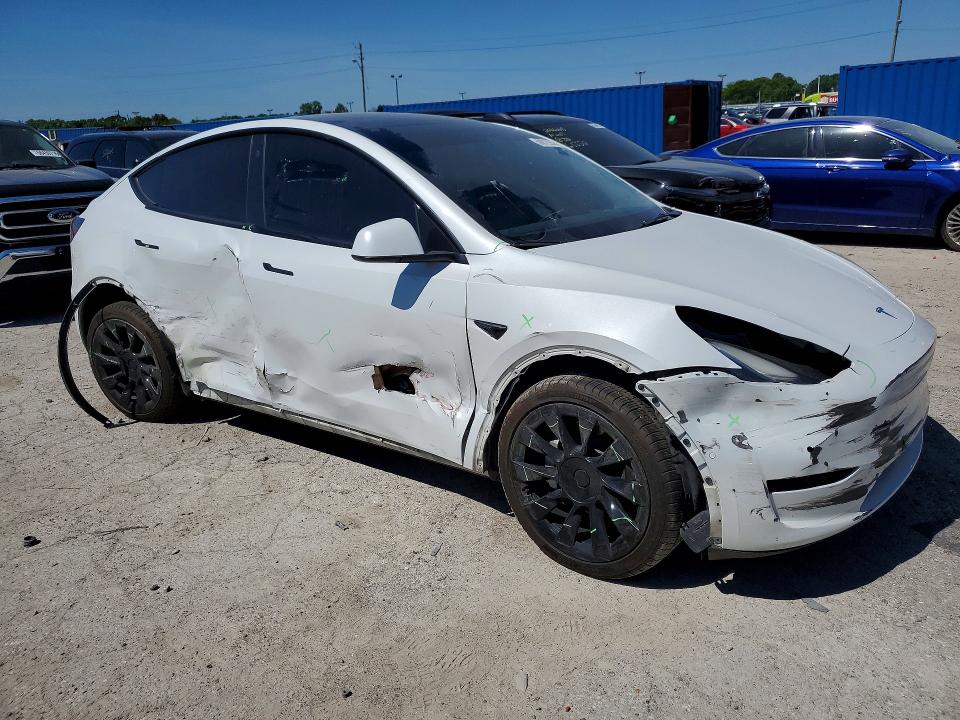 Auction sale of the 2022 Tesla Model Y, vin: 7SAYGDEE2NF413284, lot number: 58672286
