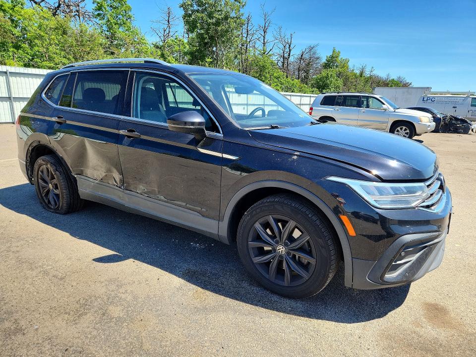 2022 Volkswagen Tiguan მანქანა იყიდება აუქციონზე, vin: 3VV2B7AX0NM037529, აუქციონის ნომერი: 56627276