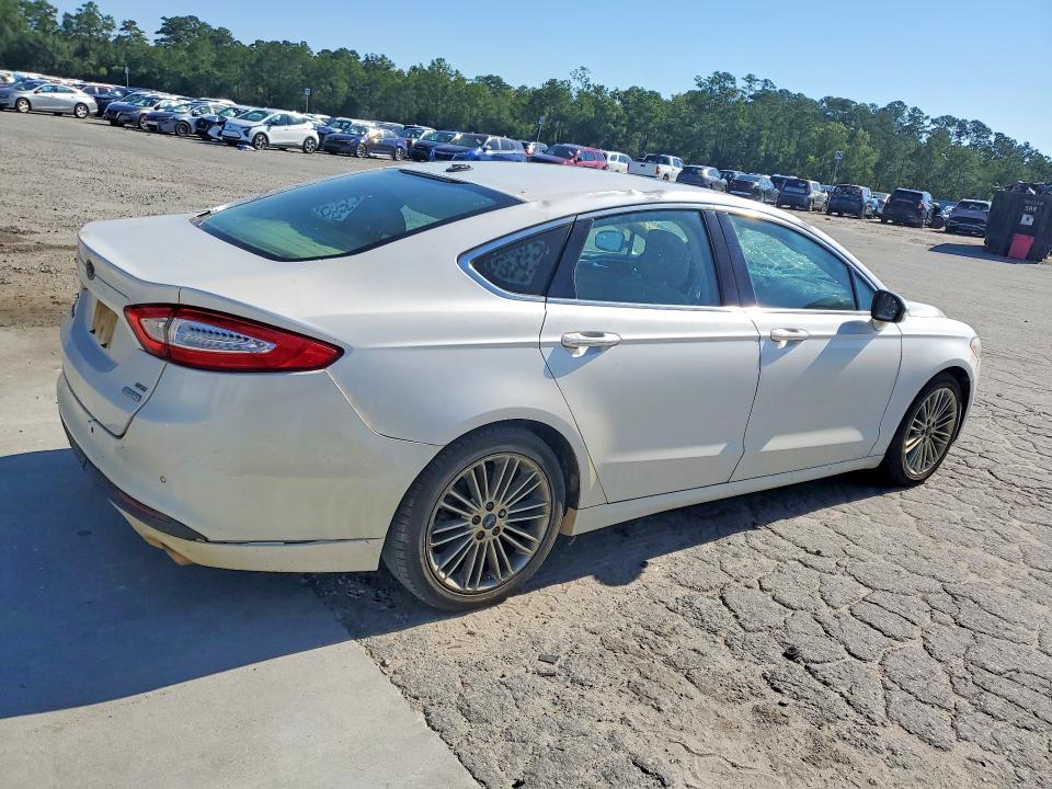 2013 Ford Fusion მანქანა იყიდება აუქციონზე, vin: 3FA6P0HR1DR105361, აუქციონის ნომერი: 58600606
