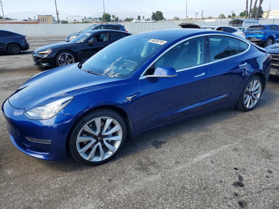 58326216 :رقم المزاد ، 5YJ3E1EB2KF497488 vin ، 2019 Tesla Model 3 مزاد بيع