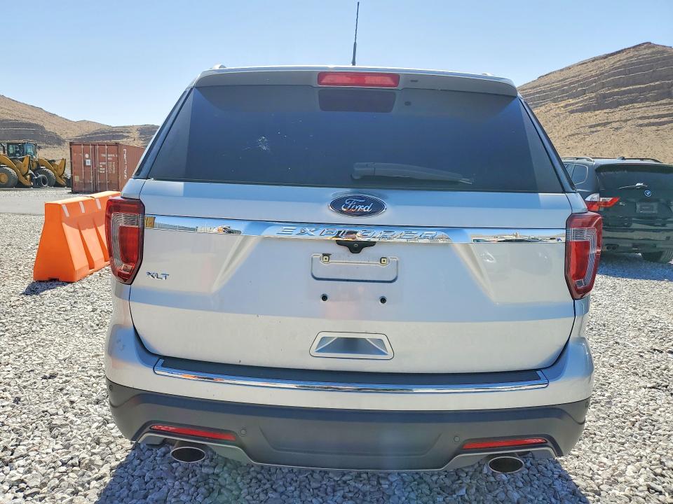 57075176 :رقم المزاد ، 1FM5K7D80JGB79685 vin ، 2018 Ford Explorer مزاد بيع