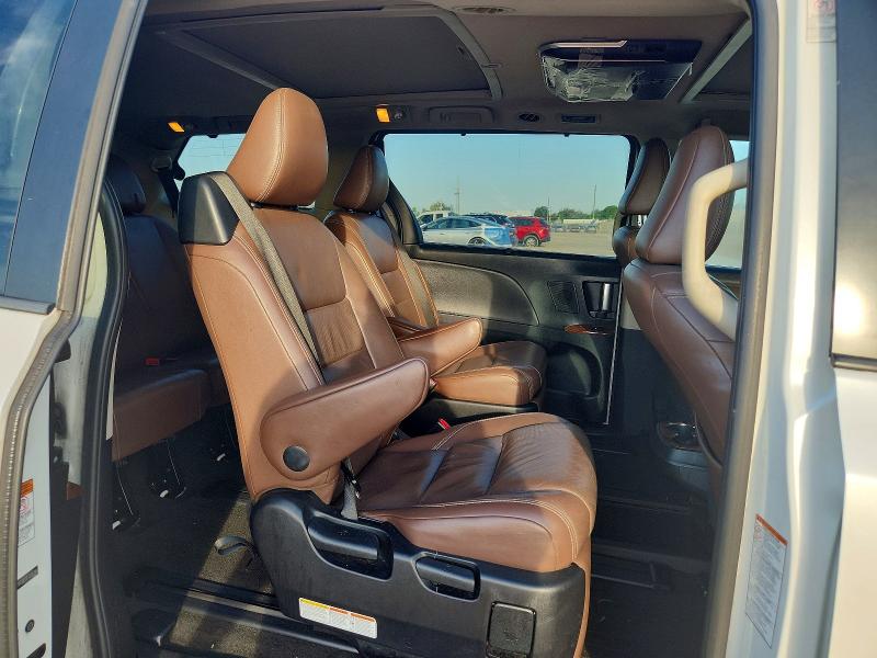 2015 Toyota Sienna მანქანა იყიდება აუქციონზე, vin: 5TDYK3DC1FS596180, აუქციონის ნომერი: 58567826