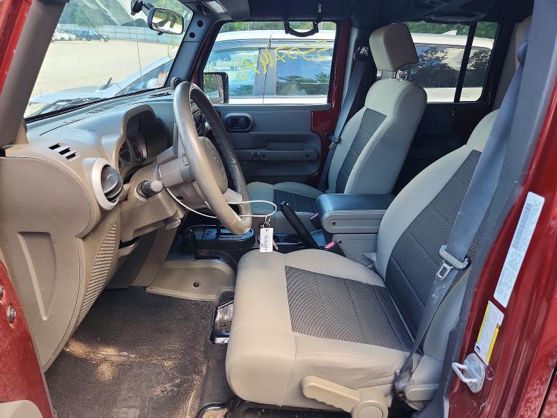 55071476 :رقم المزاد ، 1J4BA5H13AL111071 vin ، 2010 Jeep Wrangler Unlimited مزاد بيع
