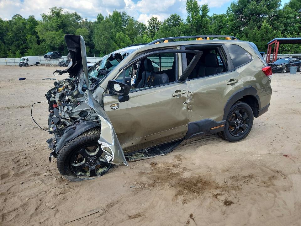 Продажа на аукционе авто 2023 Subaru Forester, vin: JF2SKAMC5PH452553, номер лота: 57160336