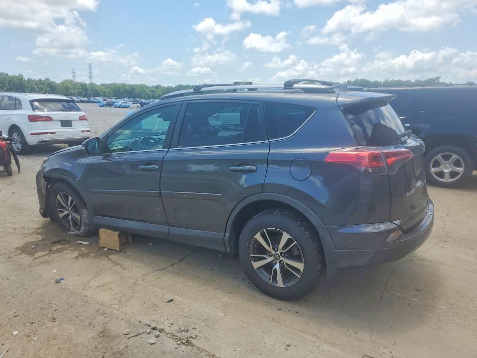 56471216 :رقم المزاد ، 2T3RFREV9JW738584 vin ، 2018 Toyota Rav4 مزاد بيع