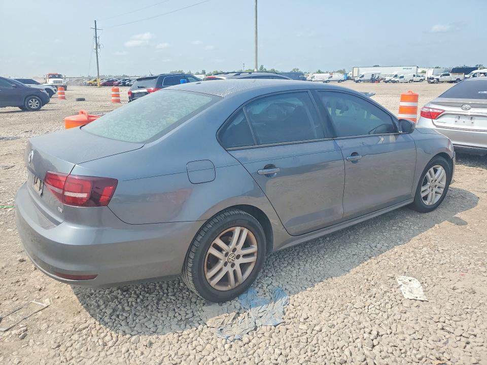 58497956 :رقم المزاد ، 3VW2B7AJ8JM212739 vin ، 2018 Volkswagen Jetta مزاد بيع