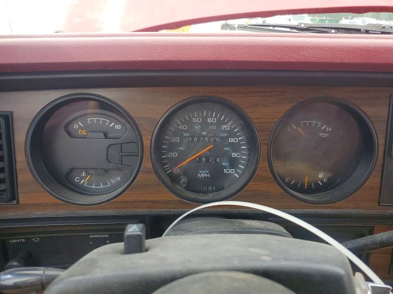 56480596 :رقم المزاد ، 3B7KM23C0NM541732 vin ، 1992 Dodge W-series مزاد بيع