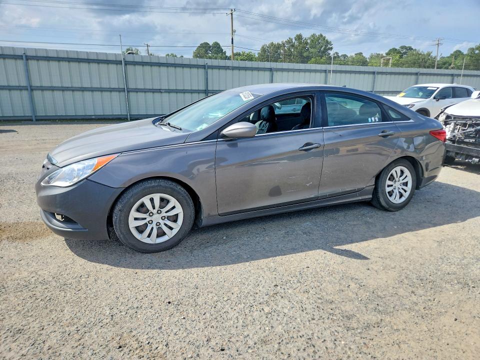 2011 Hyundai Sonata მანქანა იყიდება აუქციონზე, vin: 5NPEB4AC7BH094352, აუქციონის ნომერი: 58102536
