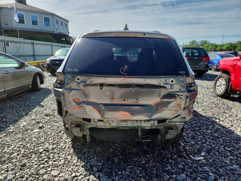 2018 Mitsubishi Outlander მანქანა იყიდება აუქციონზე, vin: JA4AZ3A37JZ057176, აუქციონის ნომერი: 58456226