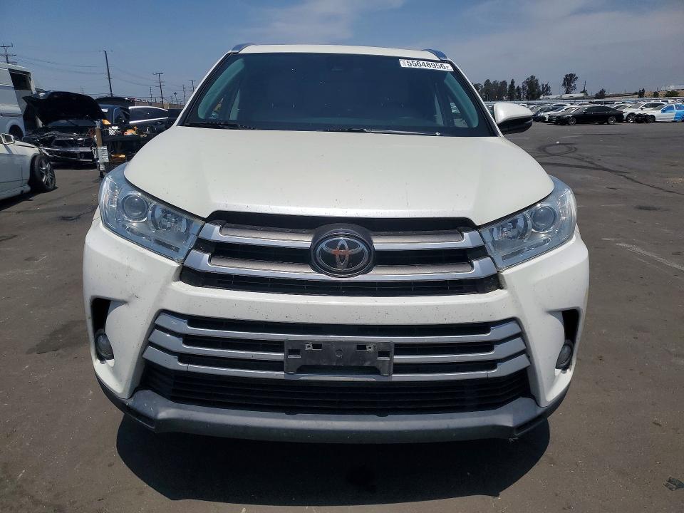 Продажа на аукционе авто 2017 Toyota Highlander, vin: 5TDJZRFH5HS514222, номер лота: 55648956