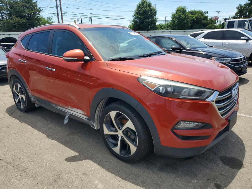 55779306 :رقم المزاد ، KM8J33A29GU230664 vin ، 2016 Hyundai Tucson مزاد بيع