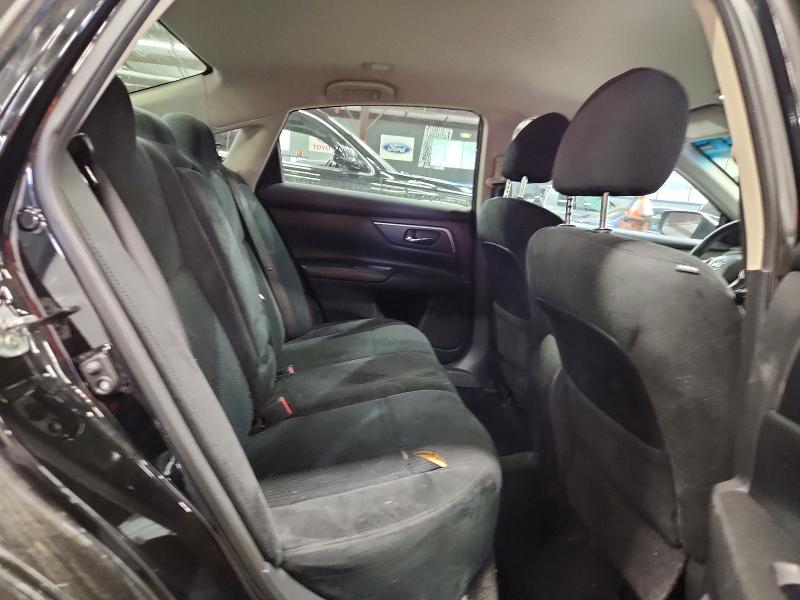 2015 Nissan Altima მანქანა იყიდება აუქციონზე, vin: 1N4AL3AP9FC593833, აუქციონის ნომერი: 57992976
