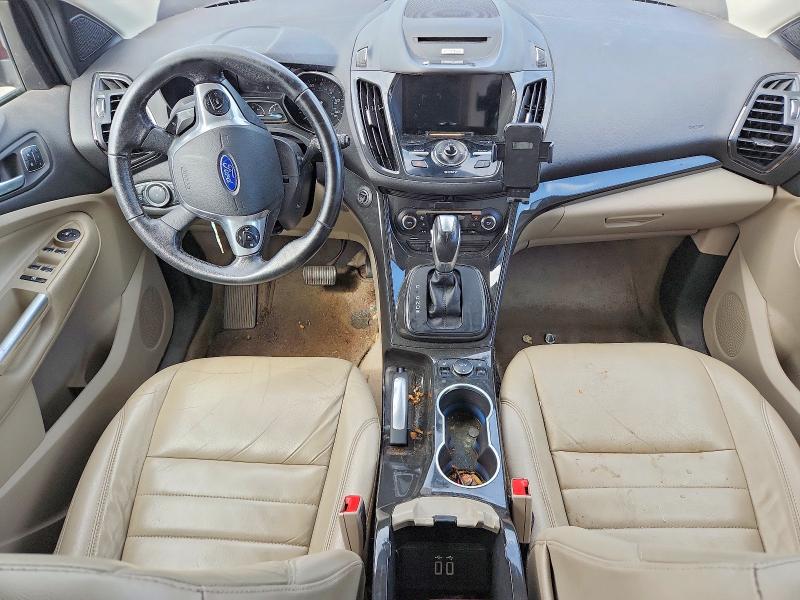 2016 Ford Escape მანქანა იყიდება აუქციონზე, vin: 1FMCU9J9XGUC17766, აუქციონის ნომერი: 55835716