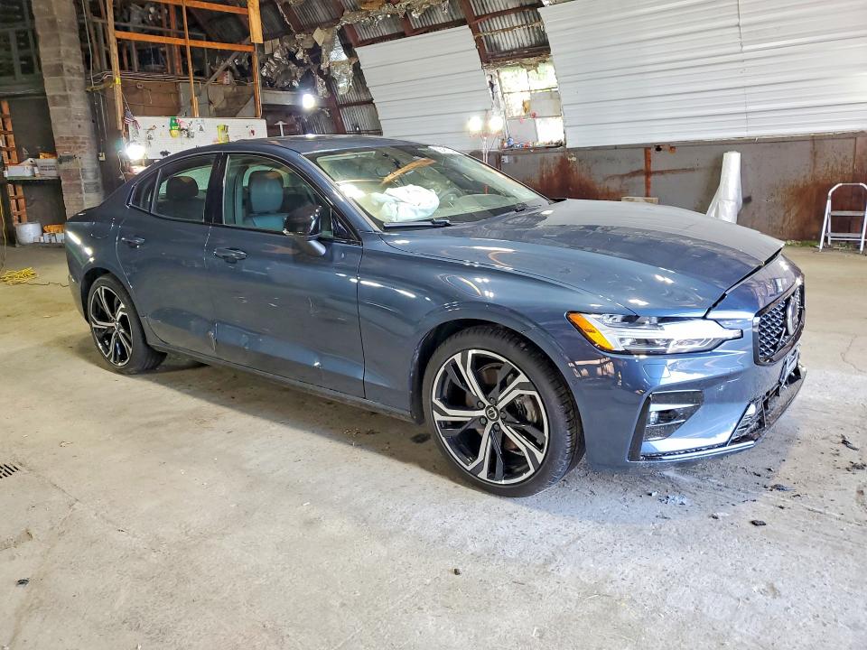 2023 Volvo S60 მანქანა იყიდება აუქციონზე, vin: 7JRL12TW0PG254977, აუქციონის ნომერი: 58461046