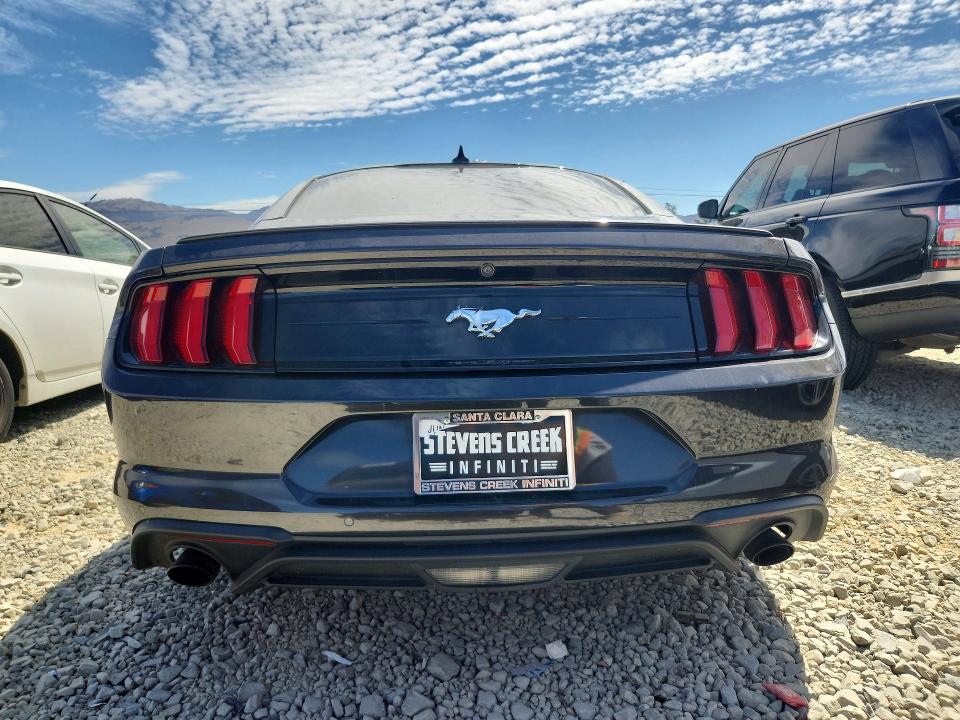 2022 Ford Mustang მანქანა იყიდება აუქციონზე, vin: 1FA6P8TH7N5111313, აუქციონის ნომერი: 58973176