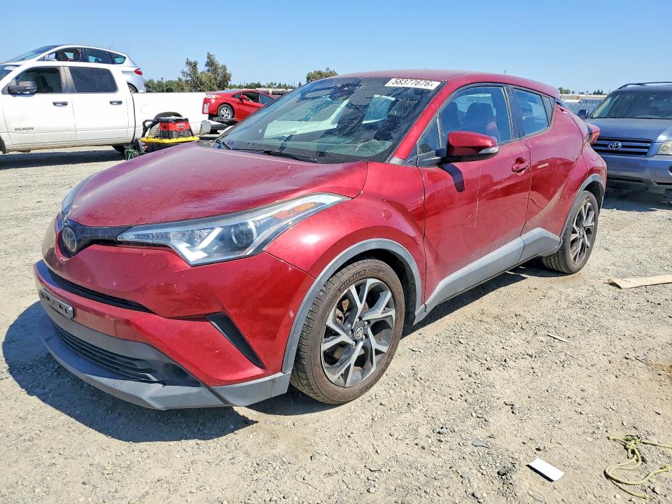 58377676 :رقم المزاد ، NMTKHMBXXJR031658 vin ، 2018 Toyota C-hr مزاد بيع