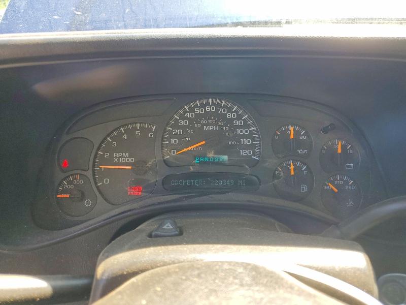 55818866 :رقم المزاد ، 1GBHC24U14E379963 vin ، 2004 Chevrolet Silverado مزاد بيع