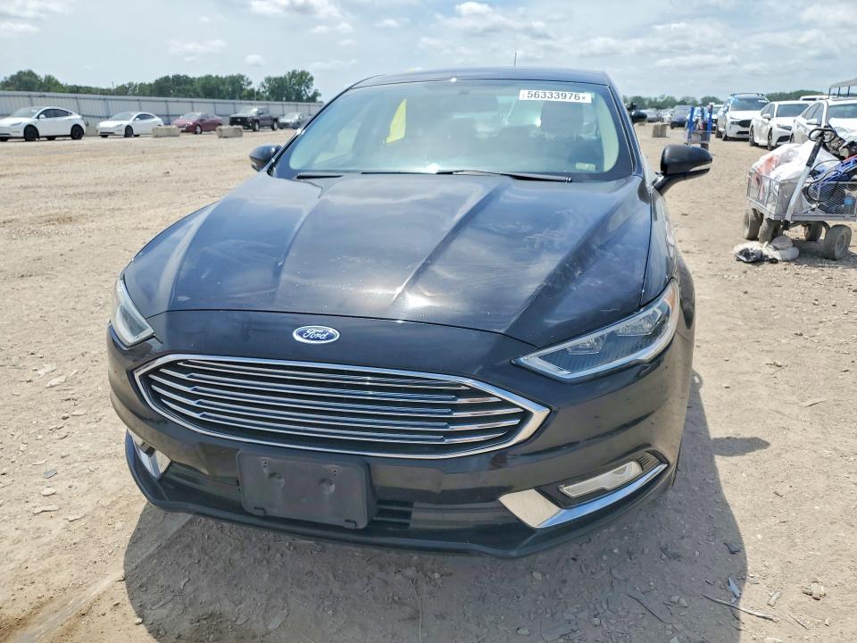 56333976 :رقم المزاد ، 3FA6P0K92HR124578 vin ، 2017 Ford Fusion مزاد بيع