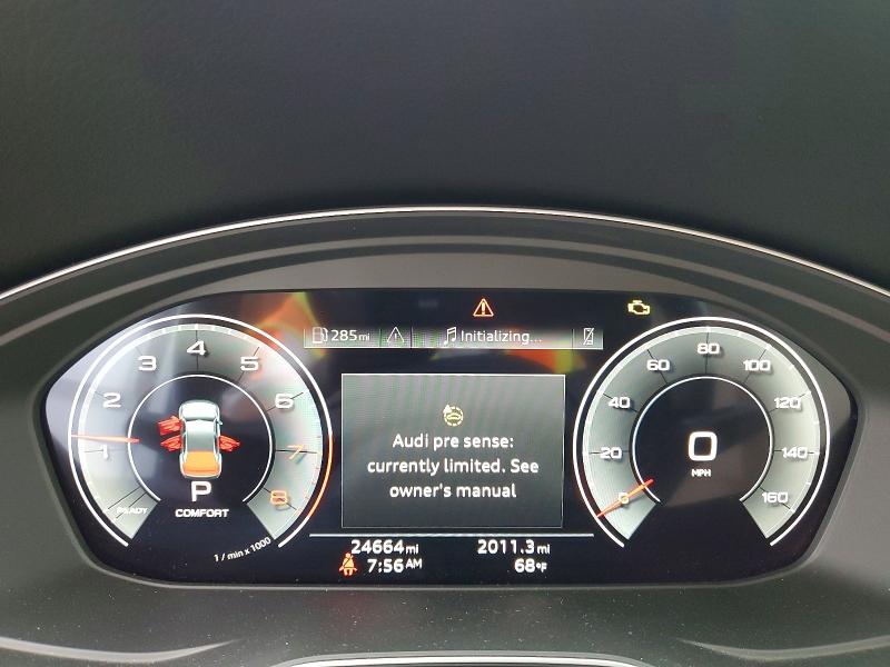 59017796 :رقم المزاد ، WA1EAAFY2P2153378 vin ، 2023 Audi Q5 مزاد بيع