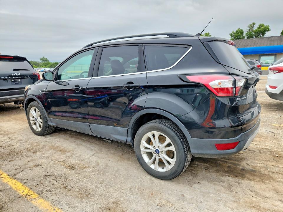 Продаж на аукціоні авто 2018 Ford Escape, vin: 1FMCU9HD8JUB86714, номер лоту: 58376706