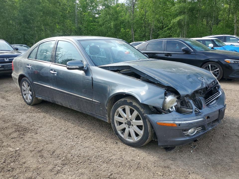 56638056 :رقم المزاد ، WDBUF87X68B243067 vin ، 2008 Mercedes-benz E مزاد بيع