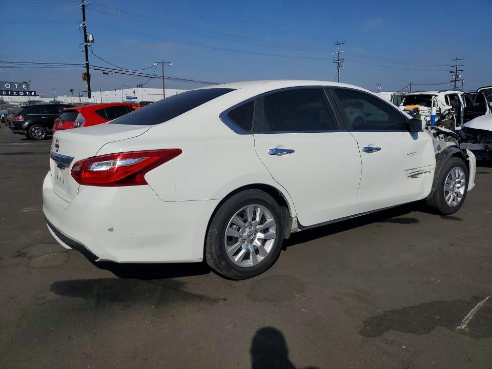 2016 Nissan Altima მანქანა იყიდება აუქციონზე, vin: 1N4AL3AP2GC228847, აუქციონის ნომერი: 55421316