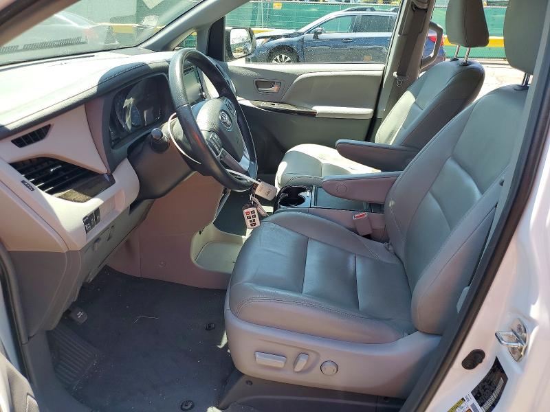 Продаж на аукціоні авто 2019 Toyota Sienna, vin: 5TDDZ3DC4KS218729, номер лоту: 57527276