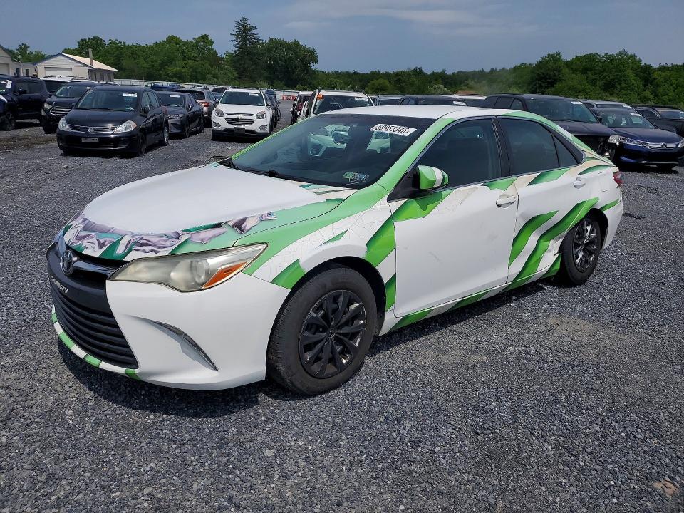 50951346 :رقم المزاد ، 4T1BF1FK2GU183910 vin ، 2016 Toyota Camry مزاد بيع