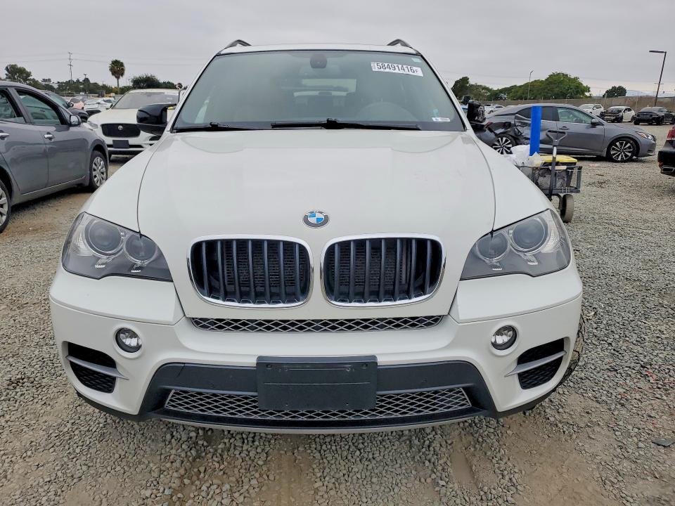 58491416 :رقم المزاد ، 5UXZV4C5XD0E03465 vin ، 2013 Bmw X5 مزاد بيع