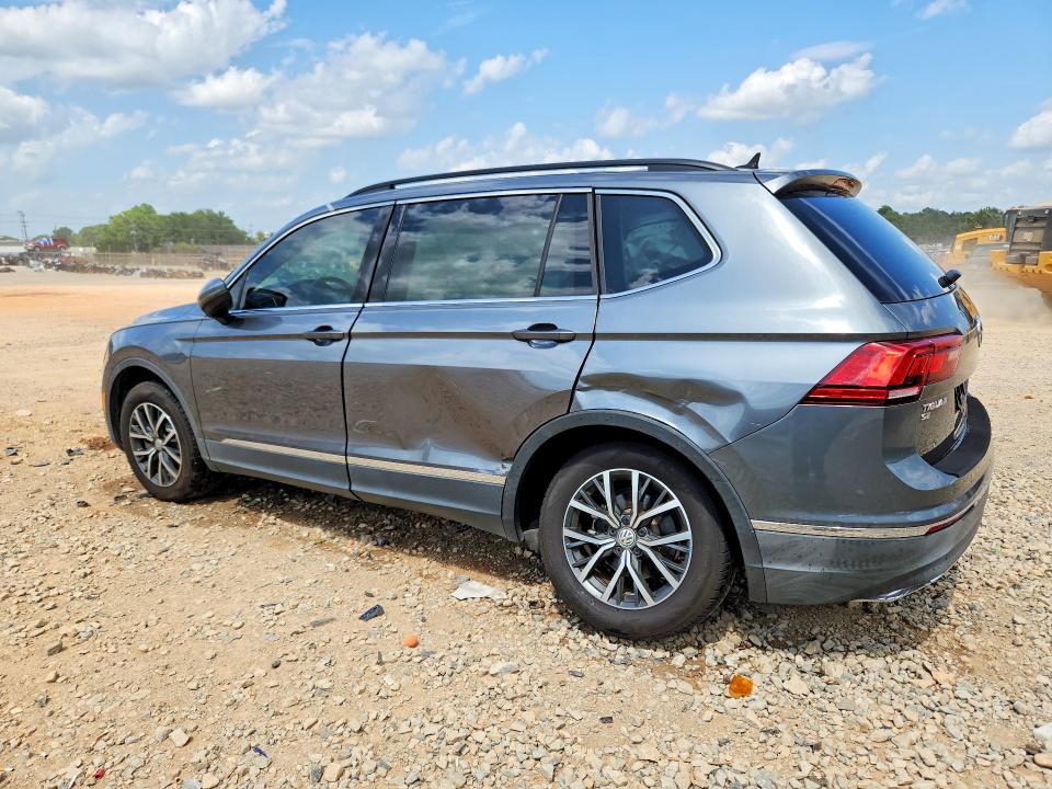 Продаж на аукціоні авто 2018 Volkswagen Tiguan, vin: 3VV3B7AX2JM204990, номер лоту: 58996196