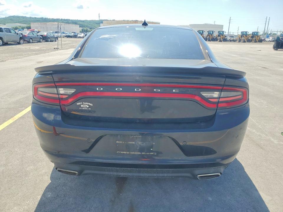 55867226 :رقم المزاد ، 2C3CDXHGXHH575147 vin ، 2017 Dodge Charger مزاد بيع